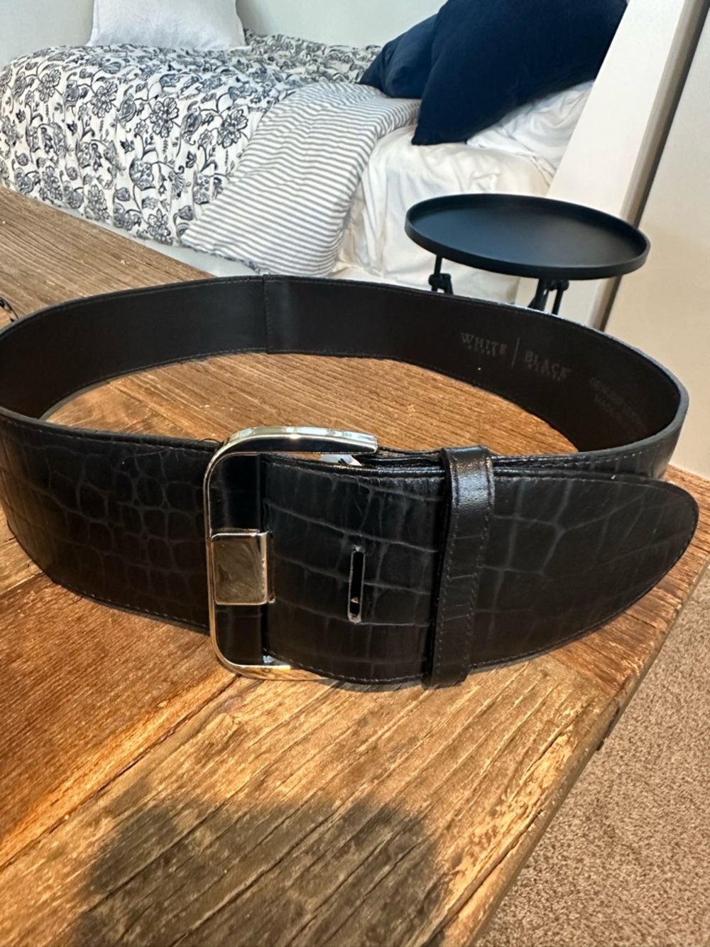White House Black Market Croc Embossed Leather Belt Black Silver Buckle Size S